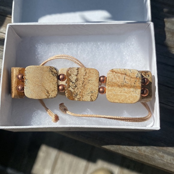 Petrified wood squares bracelet - Picture 3 of 4